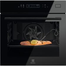 Electrolux EOB8S31Z SteamBoost recenzja