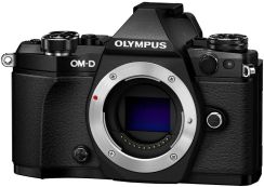 Olympus OM-D E-M5 Mark II Czarny Body recenzja