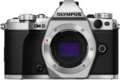 Olympus OM-D E-M5 Mark II Srebrny Body recenzja