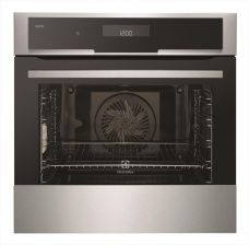 Electrolux EOY5851AAX recenzja